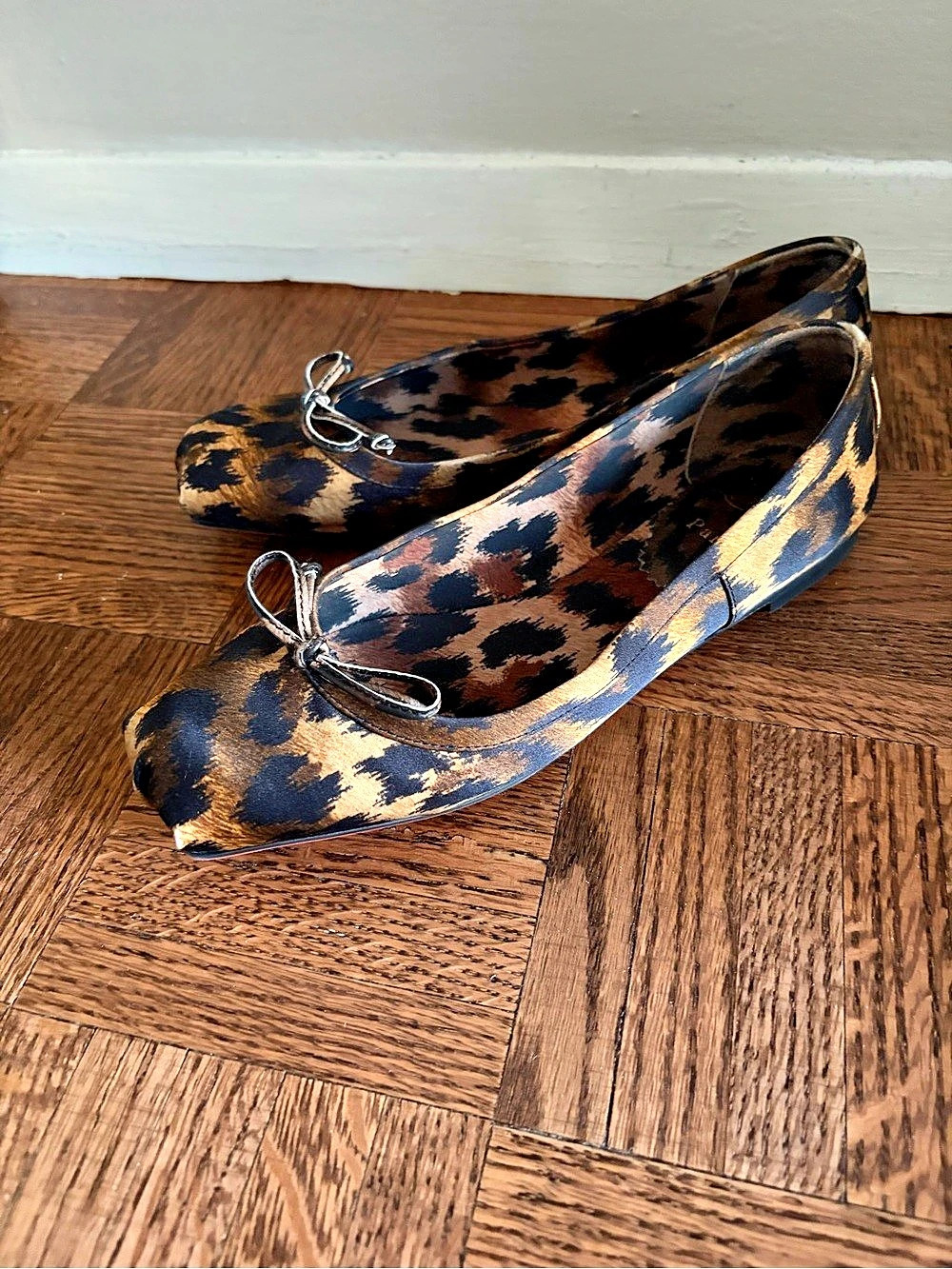 Christian Louboutin Mamadrague satin Leopard ballet flats